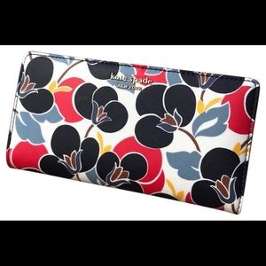 *SOLD* Kate Spade Cameron Breezy Floral